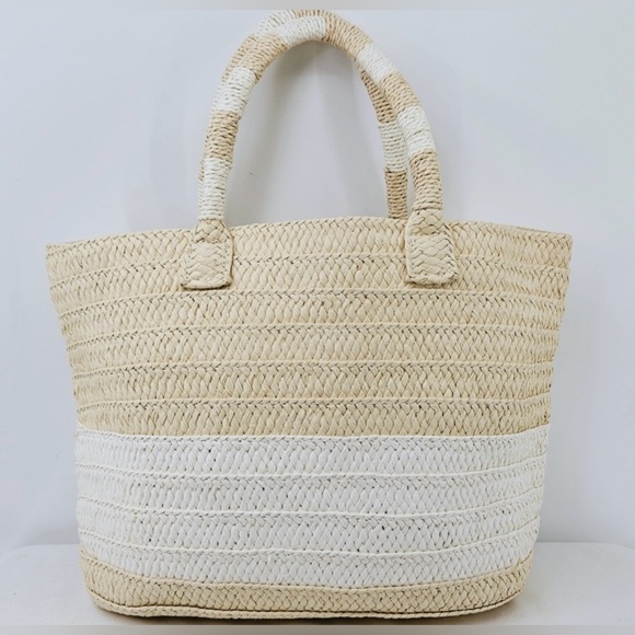 Like New Altru 100% Paper Straw Tote Bag - Picture 7 of 16